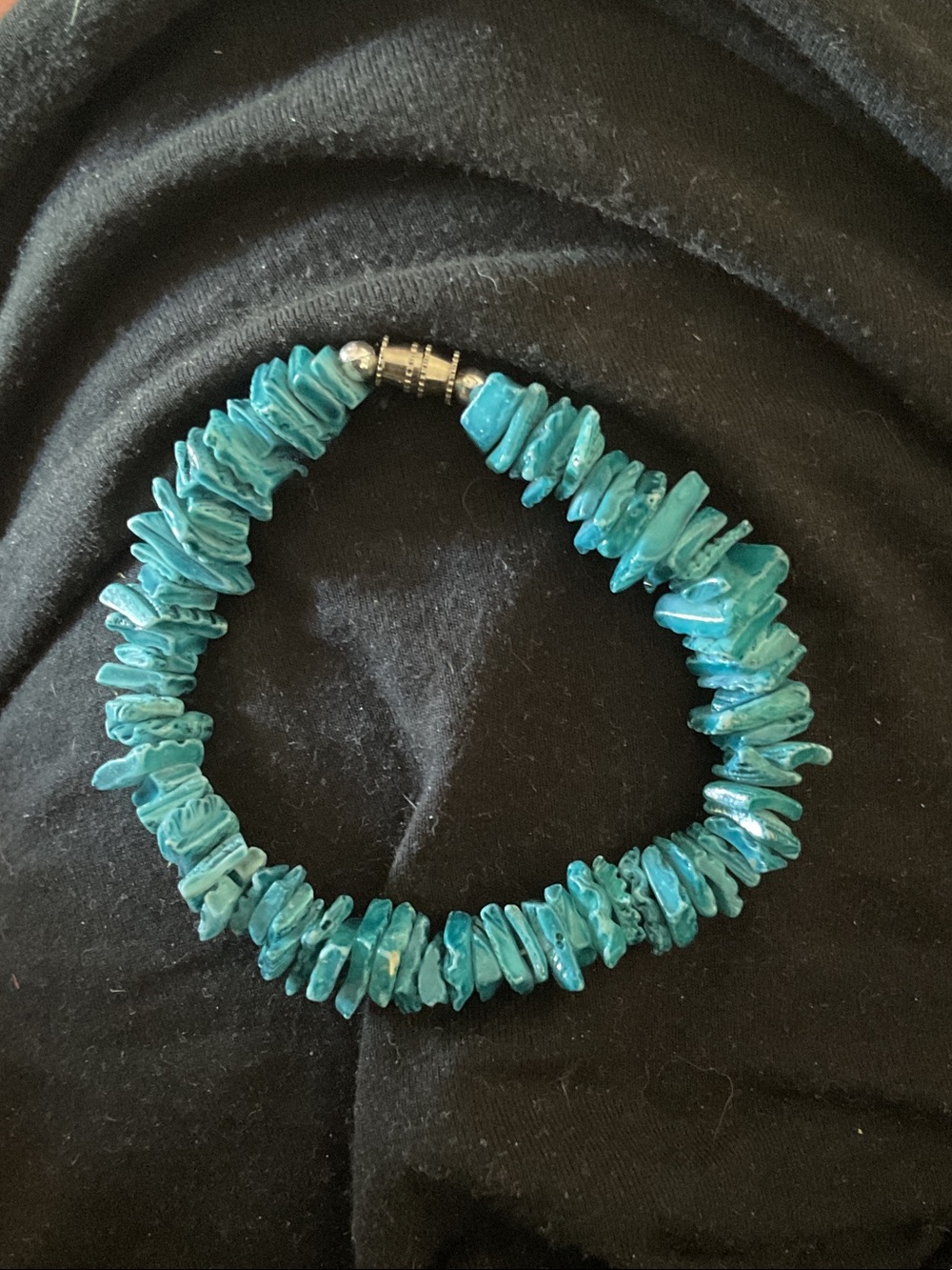 Turquoise colored Chip Bead bracelet- Women Jewelry